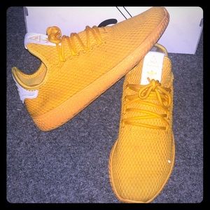 Adidas Tennis Hu Pharrell Solid Gold